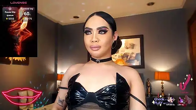 FridaHumphrey online show from March 2026 06:58:01 PM