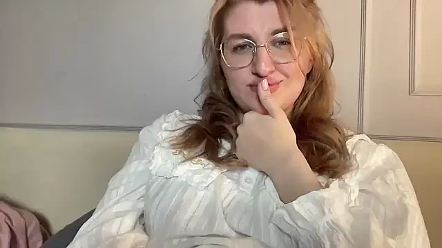 Snapshot of Kadayy1 chatting on November 2025 04:07:01 PM Kadayy1 online show from November 2025 04:07:01 PM