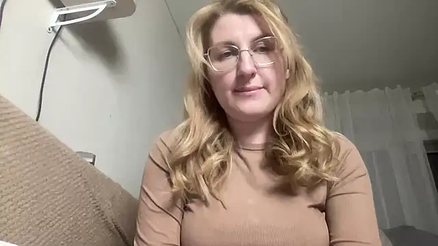 Kadayy1 online show from March 2026 04:45:02 PM