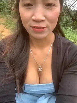 ThiHa003 online show from November 2025 03:39:01 AM