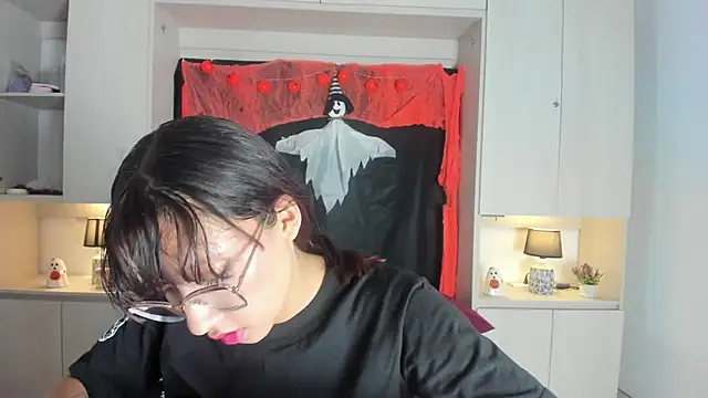 CamiGox online show from November 2025 07:37:01 PM