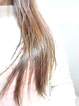 Ariana-Vy online show from November 2025 01:50:02 AM