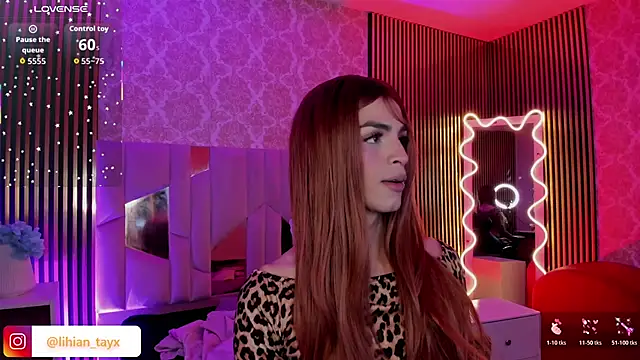 Snapshot of LIHIAN_TAY chatting on October 2025 03:40:01 AM LIHIAN TAY online show from October 2025 03:40:01 AM