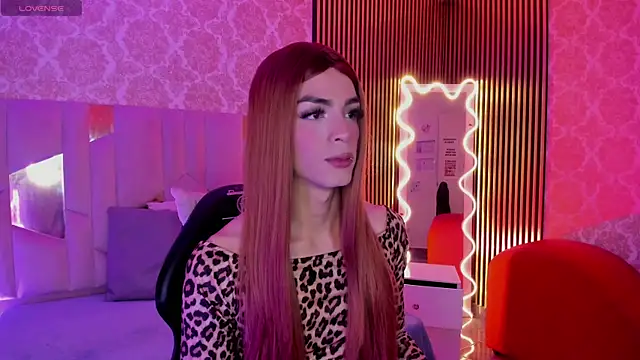 Snapshot of LIHIAN_TAY chatting on October 2025 03:40:01 AM LIHIAN TAY online show from October 2025 03:40:01 AM