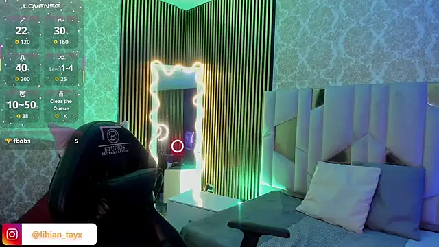 Snapshot of LIHIAN_TAY chatting on November 2025 06:46:01 AM LIHIAN TAY online show from November 2025 06:46:01 AM