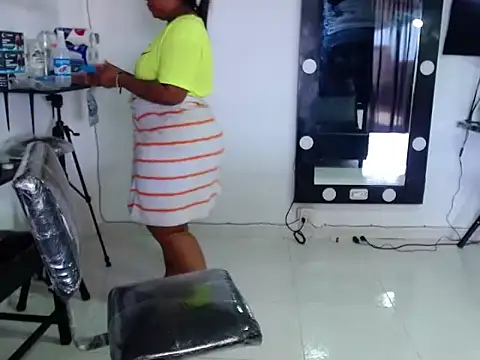 Sam Blue online show from November 2025 02:04:01 PM