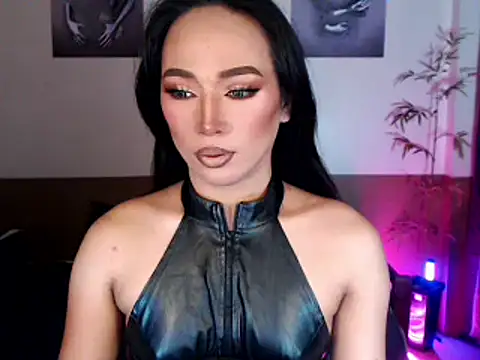 Snapshot of Spicy_kinky chatting on May 2026 12:05:01 AM Spicy kinky online show from May 2026 12:05:01 AM