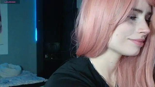 PieraMarch online show from February 2026 08:02:01 PM