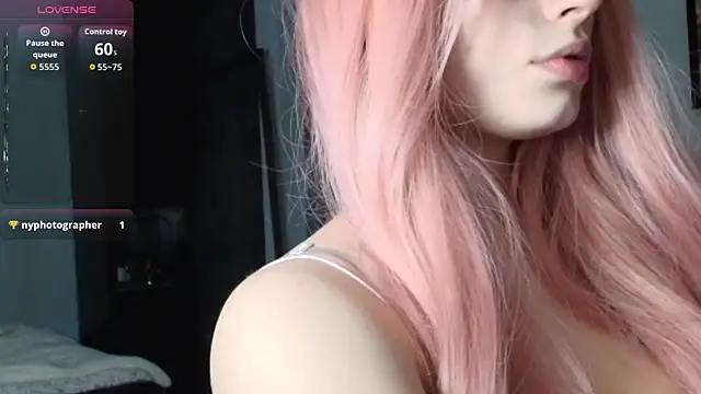 PieraMarch online show from February 2026 07:17:02 PM