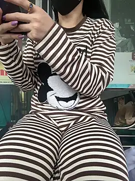 Meii-meyy online show from November 2025 07:50:01 AM