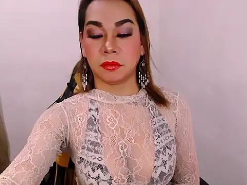Snapshot of xxMistressWildKimxx chatting on September 2025 12:22:02 AM xxMistressWildKimxx online show from September 2025 12:22:02 AM