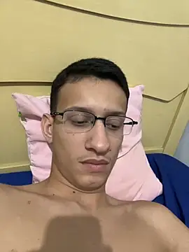 Snapshot of safadezanunes2 chatting on September 2025 03:30:01 AM safadezanunes2 online show from September 2025 03:30:01 AM