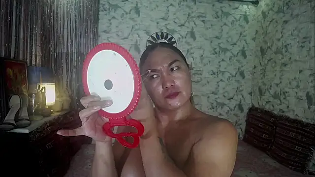 Snapshot of glamorousaMHARGA chatting on October 2025 04:47:02 PM glamorousaMHARGA online show from October 2025 04:47:02 PM