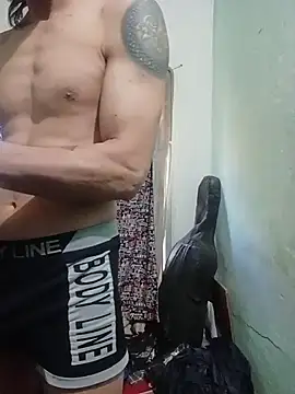 Snapshot of fethelion chatting on October 2025 03:07:01 PM fethelion online show from October 2025 03:07:01 PM