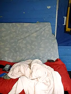 Demian24  online show from October 2025 06:12:01 AM