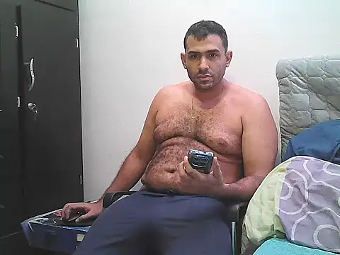 morenocabro10 online show from October 2025 09:41:01 PM