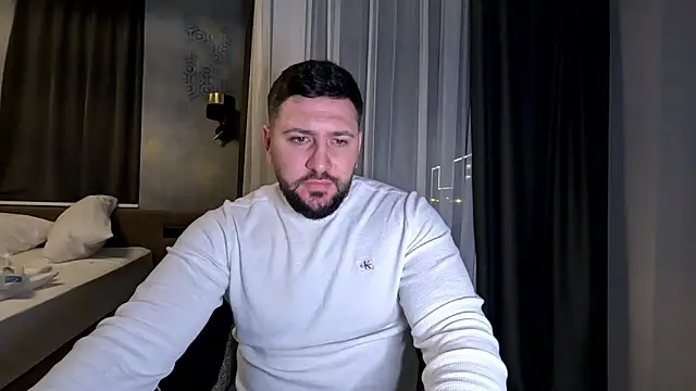 Gold Alpha Boy online show from January 2026 06:20:01 PM