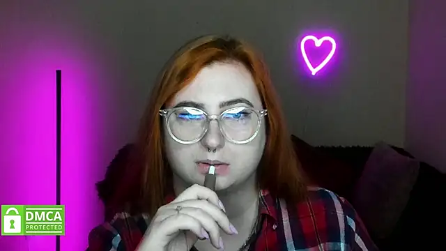 Alicia love00 online show from October 2025 05:26:02 PM