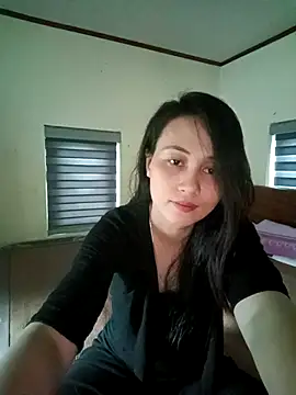 Snapshot of Jun-Mzzz chatting on September 2025 05:44:02 AM Jun-Mzzz online show from September 2025 05:44:02 AM