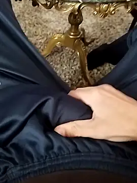 Snapshot of idhem___31 chatting on February 2026 11:47:02 AM idhem 31 online show from February 2026 11:47:02 AM