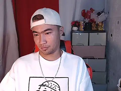 Snapshot of Siege_cum69 chatting on November 2025 06:56:02 PM Siege cum69 online show from November 2025 06:56:02 PM