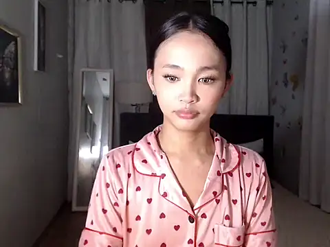 millany69 online show from January 2026 01:38:01 PM