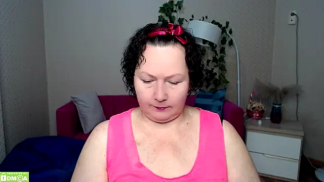 milf hornys online show from December 2025 04:25:01 PM