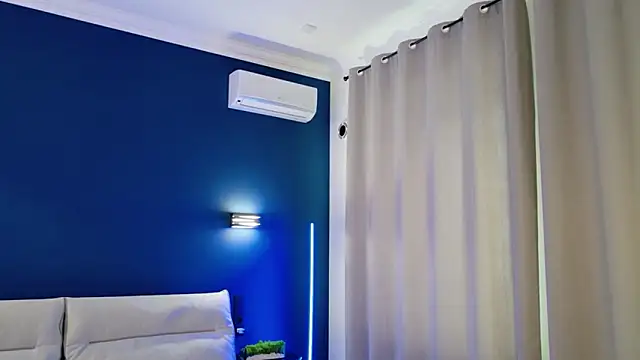 MariGven online show from October 2025 12:39:01 PM