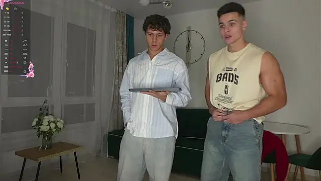 Horny boyzz online show from December 2025 04:38:01 PM