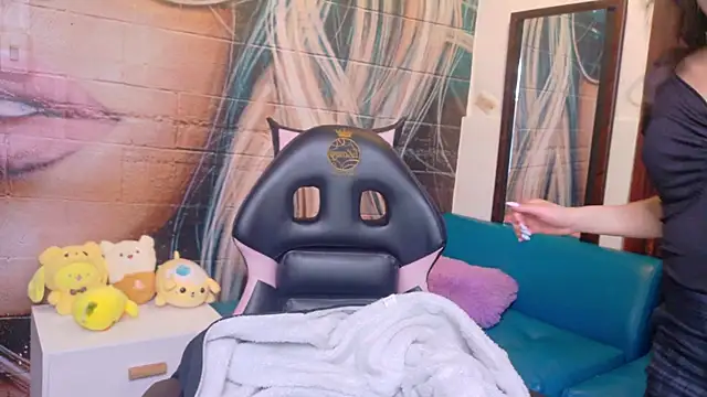 Giaa rossi online show from January 2026 02:21:02 PM