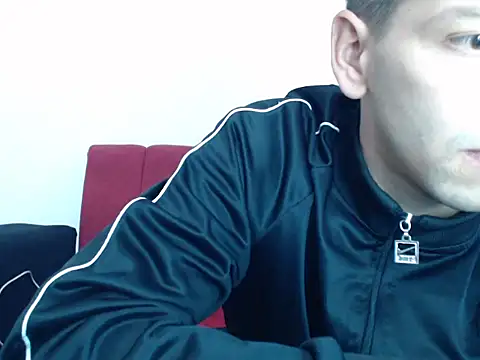 Thomasjons  online show from October 2025 03:54:01 PM