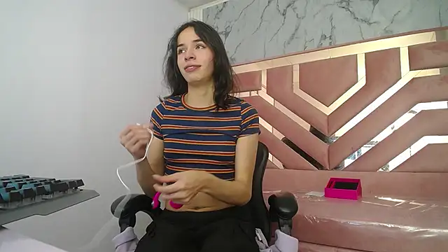 Mia swift ch online show from October 2025 03:25:01 AM