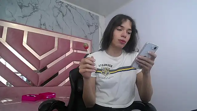 Mia swift ch online show from November 2025 02:22:01 AM