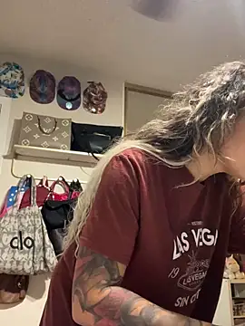 Chicagobabe online show from September 2025 01:22:02 AM