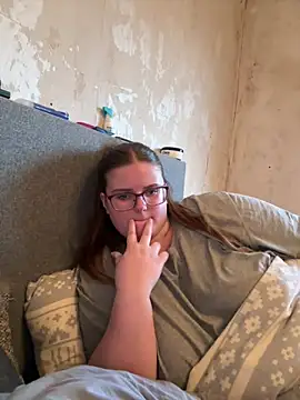 CurvyPaar2 online show from March 2026 04:53:02 PM