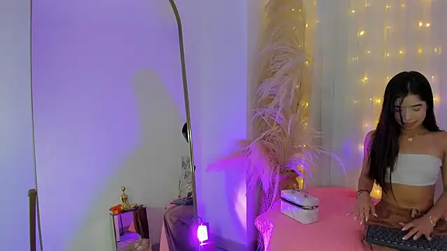 arianna cox   online show from October 2025 07:34:02 PM