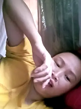 maple694 online show from October 2025 02:52:01 AM