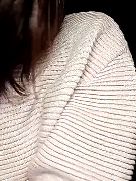 Snapshot of Hinna_x chatting on October 2025 07:42:02 PM Hinna x online show from October 2025 07:42:02 PM