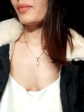 Snapshot of Hinna_x chatting on November 2025 02:39:02 PM Hinna x online show from November 2025 02:39:02 PM