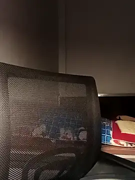 Hinna x online show from December 2025 02:25:01 PM