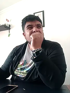 Rolo-Sumiso online show from September 2025 01:01:01 PM