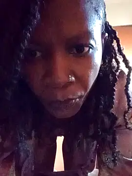 Pretty miss devilxxx35 online show from October 2025 12:03:02 PM