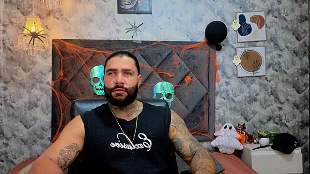 Snapshot of Apolo_rousse1 chatting on October 2025 09:09:02 PM Apolo rousse1 online show from October 2025 09:09:02 PM