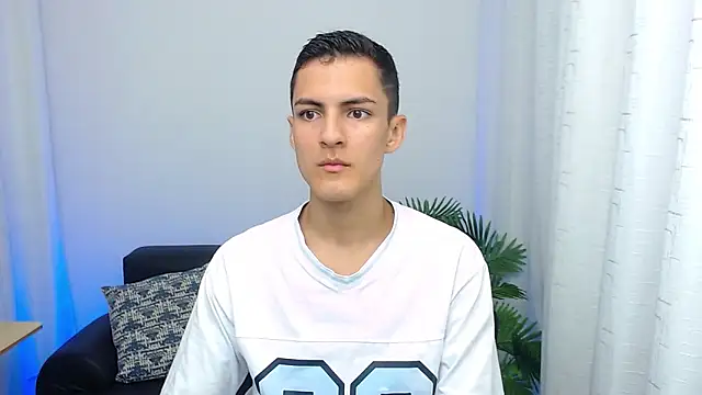 Matiius18 online show from October 2025 02:36:01 PM