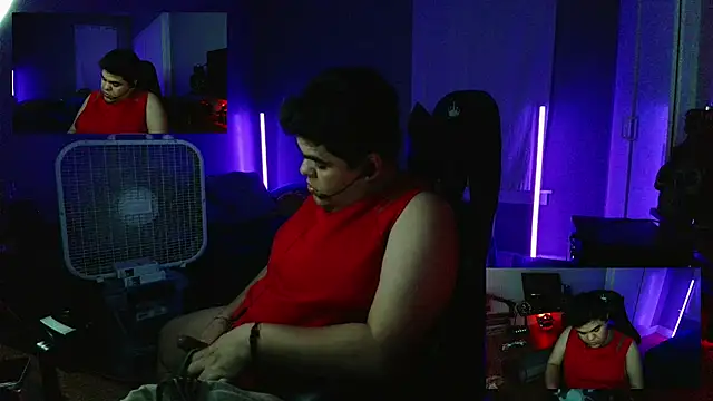 Snapshot of perversus12 chatting on August 2026 02:21:01 AM perversus12 online show from August 2026 02:21:01 AM