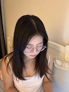 Snapshot of Ella-A9 chatting on September 2025 02:55:02 PM Ella-A9 online show from September 2025 02:55:02 PM