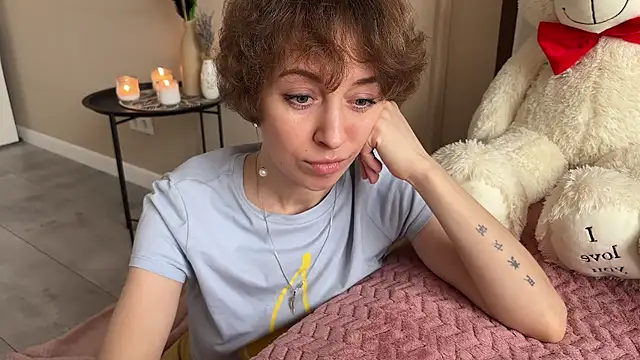 daniellia  online show from November 2025 09:18:02 AM