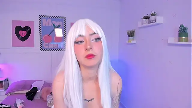 Zoe Lynch  online show from December 2025 11:59:01 AM