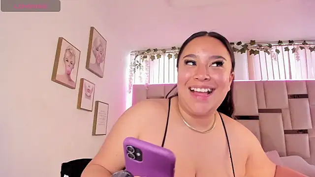 Snapshot of Zoey_thompson chatting on November 2025 07:38:01 PM Zoey thompson online show from November 2025 07:38:01 PM