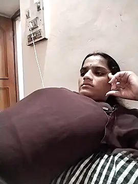 Sofia kuuu online show from September 2025 05:55:02 AM